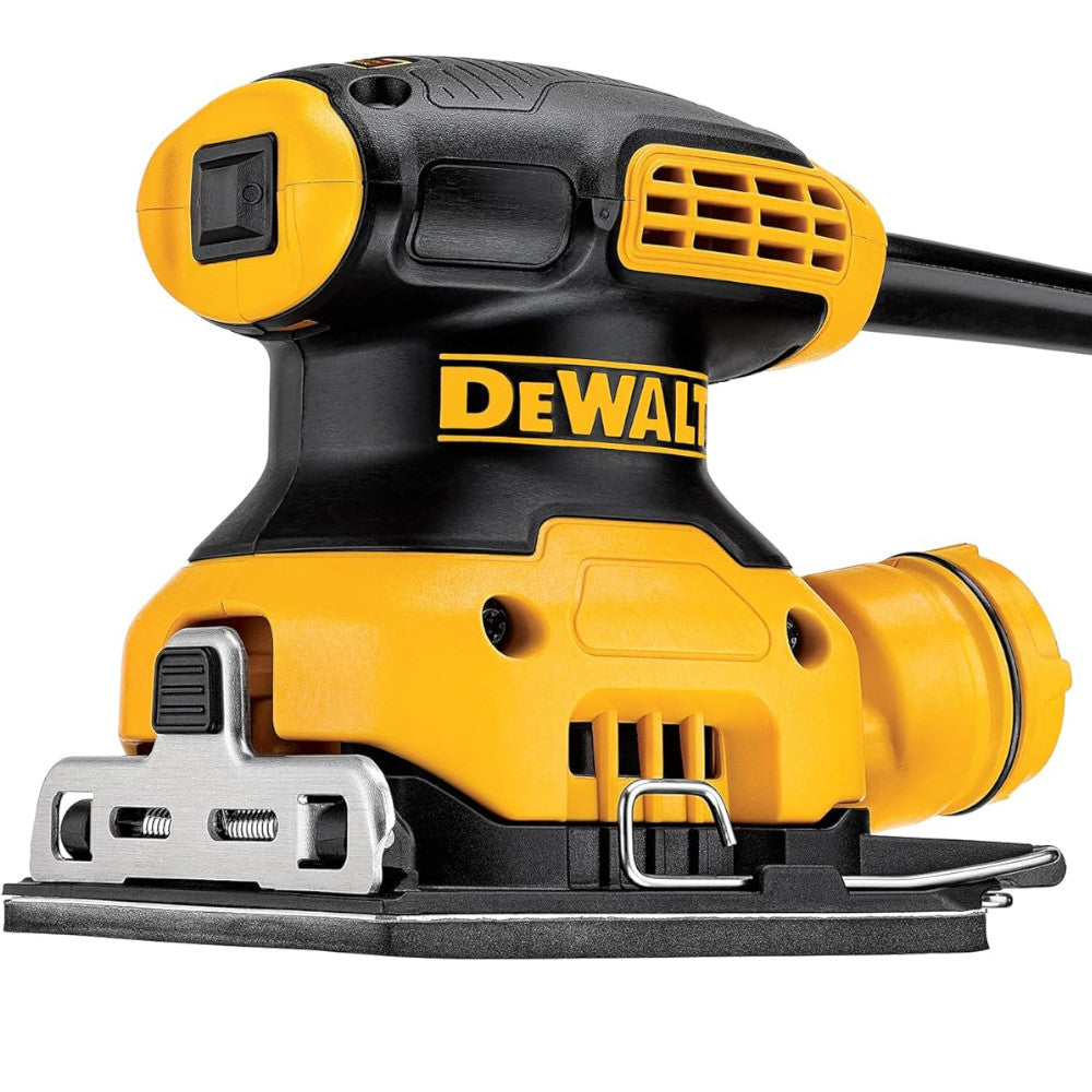 Ponceuse de paume à ¼ de feuille Dewalt (DWE6411K) – Remis à neuf