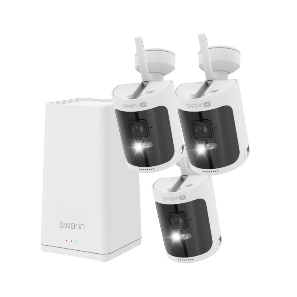 Ensemble de caméras de sécurité sans fil Swann AllSecure650 avec 3 caméras 4K sans fil et hub d’alimentation | SWNVK-AS4K650SD3