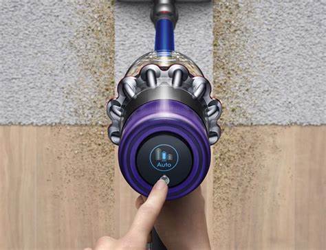 V11 Torque Drive cordless vacuum - refurbished by Dyson