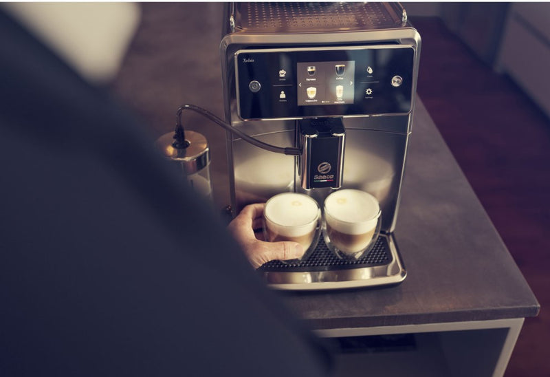 Machine à espresso automatique Saeco Xelsis (SM-7685)  ( Précommander - délais de réception 1-2 semaines)
